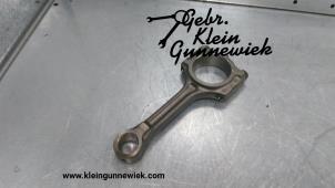 Gebruikte Drijfstang Renault Kadjar Prijs € 70,00 Margeregeling aangeboden door Gebr.Klein Gunnewiek Ho.BV