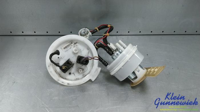 Gebruikte Tank element Pomp BMW 5-Serie Prijs € 125,00 Margeregeling aangeboden door Klein Gunnewiek Autodemontage & Motorentechniek