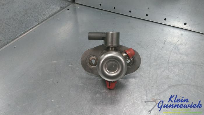 Gebruikte Brandstofpomp Mechanisch BMW 5-Serie Prijs € 212,00 Margeregeling aangeboden door Klein Gunnewiek Autodemontage & Motorentechniek