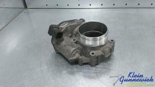 Gebruikte Gasklephuis BMW M5 Prijs € 45,00 Margeregeling aangeboden door Klein Gunnewiek Autodemontage & Motorentechniek