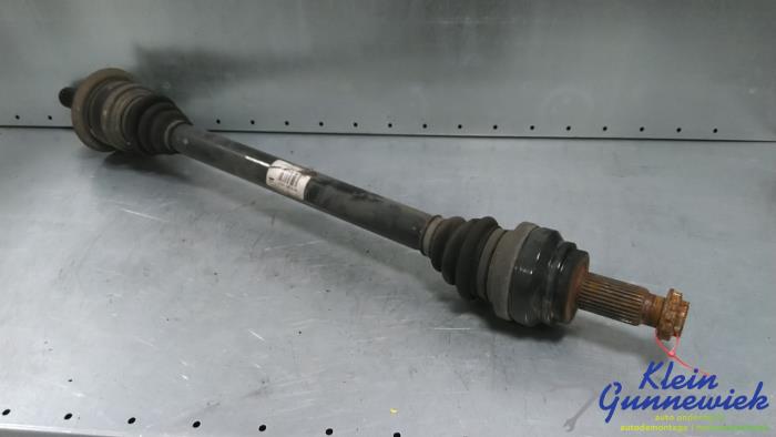 Gebruikte Aandrijfas rechts-achter BMW 5-Serie Prijs € 95,00 Margeregeling aangeboden door Klein Gunnewiek Autodemontage & Motorentechniek
