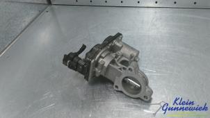 Gebruikte Uitlaat gasklep (EGR) BMW 5-Serie Prijs € 60,00 Margeregeling aangeboden door Klein Gunnewiek Autodemontage & Motorentechniek