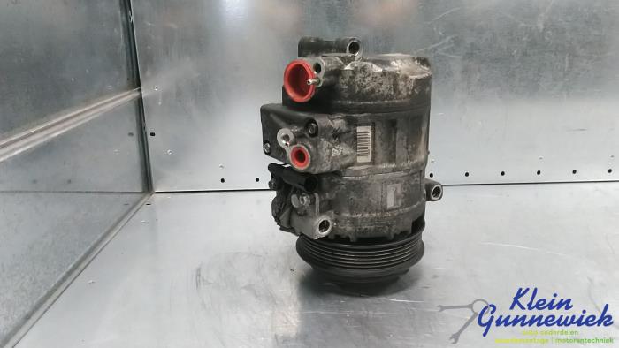 Gebruikte Pomp Airco Mercedes Sprinter Prijs € 95,00 Margeregeling aangeboden door Klein Gunnewiek Autodemontage & Motorentechniek