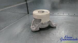 Gebruikte Motorrubber Mercedes EQC Prijs € 70,00 Margeregeling aangeboden door Klein Gunnewiek Autodemontage & Motorentechniek