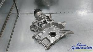 Gebruikte Distributiedeksel Mercedes GLC-Klasse Prijs € 125,00 Margeregeling aangeboden door Klein Gunnewiek Autodemontage & Motorentechniek