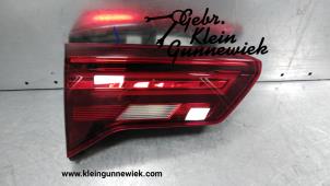 Gebruikte Achterlicht links Volkswagen T-Roc Prijs € 75,00 Margeregeling aangeboden door Gebr.Klein Gunnewiek Ho.BV