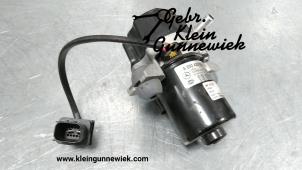 Gebruikte Vacuumpomp Rembekrachtiging Mercedes GLE-Klasse Prijs € 195,00 Margeregeling aangeboden door Gebr.Klein Gunnewiek Ho.BV