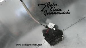 Gebruikte Deurslot Mechaniek 4Deurs rechts-achter Volkswagen Taigo Prijs € 35,00 Margeregeling aangeboden door Gebr.Klein Gunnewiek Ho.BV