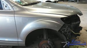 Gebruikte Scherm rechts-voor Audi Q7 Prijs € 350,00 Margeregeling aangeboden door Klein Gunnewiek Autodemontage & Motorentechniek