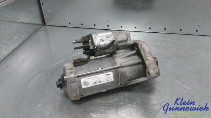 Gebruikte Startmotor Mercedes Vito Prijs € 73,00 Margeregeling aangeboden door Klein Gunnewiek Autodemontage & Motorentechniek