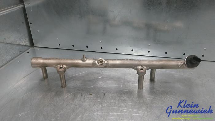 Gebruikte Verstuiver brug BMW X3 Prijs € 71,00 Margeregeling aangeboden door Klein Gunnewiek Autodemontage & Motorentechniek