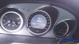 Gebruikte Instrumentenpaneel Mercedes GLK-Klasse Prijs € 345,00 Margeregeling aangeboden door Klein Gunnewiek Autodemontage & Motorentechniek