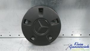 Gebruikte Wieldop Mercedes Vito Prijs € 10,00 Margeregeling aangeboden door Klein Gunnewiek Autodemontage & Motorentechniek