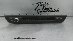 Gebruikte Radiobedienings paneel BMW 1-Serie Prijs € 95,00 Margeregeling aangeboden door Gebr.Klein Gunnewiek Ho.BV