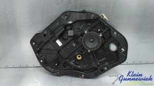 Gebruikte Ruitmechaniek 4Deurs rechts-achter BMW 1-Serie Prijs € 50,00 Margeregeling aangeboden door Klein Gunnewiek Autodemontage & Motorentechniek