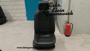 Gebruikte Voorstoel rechts BMW 523 Prijs € 150,00 Margeregeling aangeboden door Gebr.Klein Gunnewiek Ho.BV