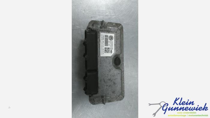 Gebruikte Inspuitcomputer Volkswagen Polo Prijs € 36,00 Margeregeling aangeboden door Klein Gunnewiek Autodemontage & Motorentechniek