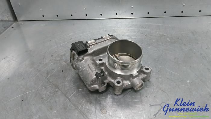 Gebruikte Gasklephuis Ford Focus Prijs € 36,00 Margeregeling aangeboden door Klein Gunnewiek Autodemontage & Motorentechniek