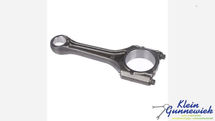 Drijfstang van een Volkswagen Polo 2010