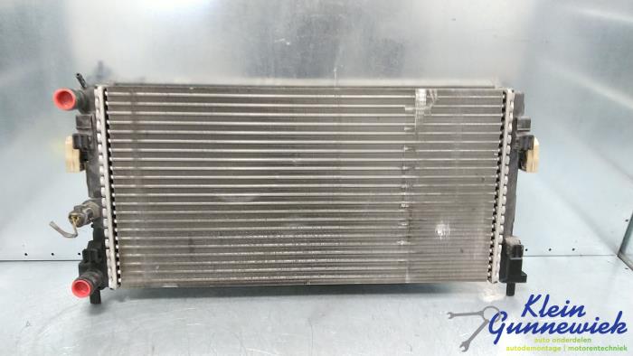 Gebruikte Radiateur Volkswagen Polo Prijs € 35,00 Margeregeling aangeboden door Klein Gunnewiek Autodemontage & Motorentechniek