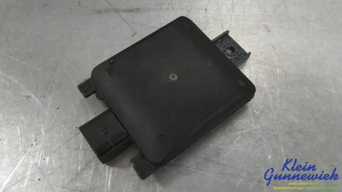 Gebruikte Side assist sensor Volkswagen T-Cross Prijs € 140,00 Margeregeling aangeboden door Klein Gunnewiek Autodemontage & Motorentechniek