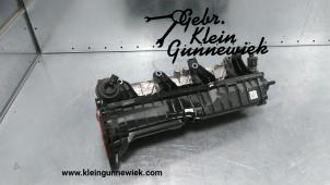 Gebruikte Inlaatspruitstuk Audi A8 Prijs € 225,00 Margeregeling aangeboden door Gebr.Klein Gunnewiek Ho.BV