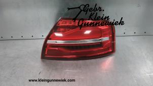 Gebruikte Achterlicht rechts Audi A8 Prijs € 195,00 Margeregeling aangeboden door Gebr.Klein Gunnewiek Ho.BV