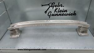 Gebruikte Bumperframe achter Audi A8 Prijs € 65,00 Margeregeling aangeboden door Gebr.Klein Gunnewiek Ho.BV