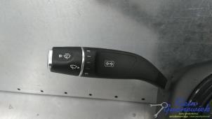 Gebruikte Licht + Raw Schakelaar Mercedes E-Klasse Prijs € 175,00 Margeregeling aangeboden door Klein Gunnewiek Autodemontage & Motorentechniek