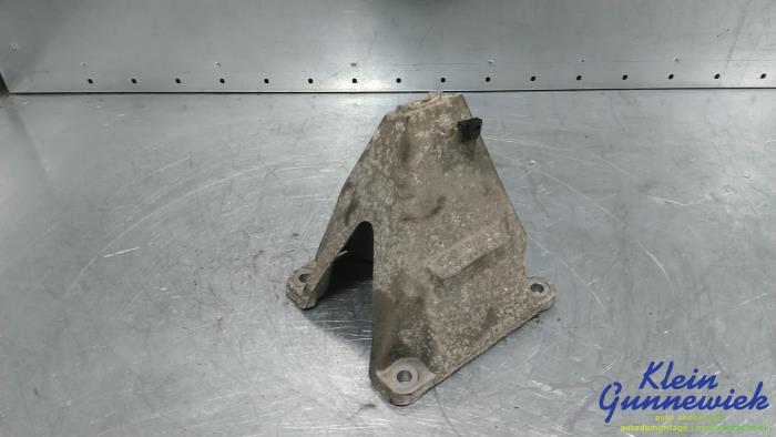 Gebruikte Motorrubber Audi A8 Prijs € 30,00 Margeregeling aangeboden door Klein Gunnewiek Autodemontage & Motorentechniek