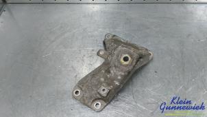Gebruikte Motorsteun Audi A8 Prijs € 30,00 Margeregeling aangeboden door Klein Gunnewiek Autodemontage & Motorentechniek