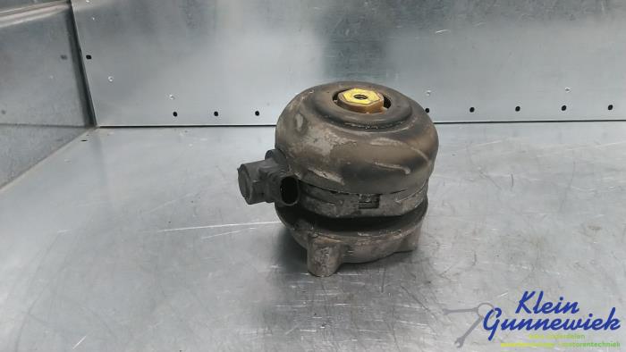 Gebruikte Motorrubber Audi A8 Prijs € 75,00 Margeregeling aangeboden door Klein Gunnewiek Autodemontage & Motorentechniek