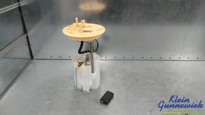 Gebruikte Tank element Pomp Ford Kuga Prijs € 117,00 Margeregeling aangeboden door Klein Gunnewiek Autodemontage & Motorentechniek