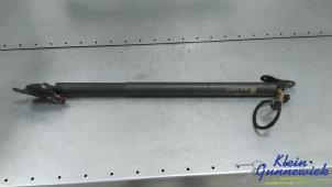 Gebruikte Gasdemper rechts-achter Audi Q2 Prijs € 50,00 Margeregeling aangeboden door Klein Gunnewiek Autodemontage & Motorentechniek