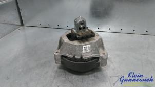 Gebruikte Motorsteun BMW 5-Serie Prijs € 65,00 Margeregeling aangeboden door Klein Gunnewiek Autodemontage & Motorentechniek