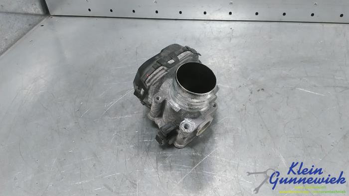 Gebruikte Gasklephuis Opel Vivaro Prijs € 29,00 Margeregeling aangeboden door Klein Gunnewiek Autodemontage & Motorentechniek