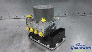 Gebruikte ABS Pomp Renault Trafic Prijs € 265,00 Margeregeling aangeboden door Klein Gunnewiek Autodemontage & Motorentechniek