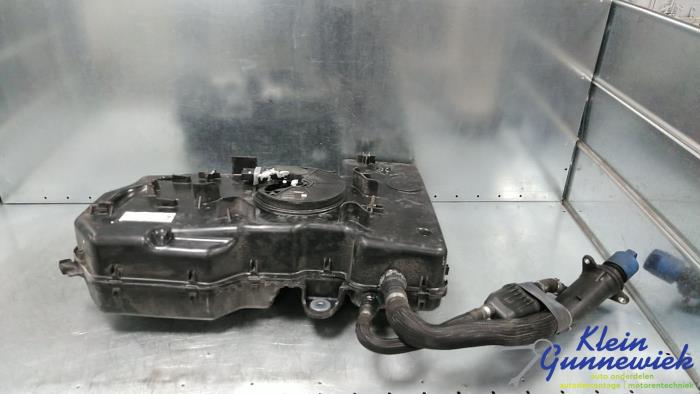 Adblue tank van een Volkswagen Transporter 2016