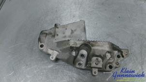 Gebruikte Motorrubber Renault Master Prijs € 35,00 Margeregeling aangeboden door Klein Gunnewiek Autodemontage & Motorentechniek