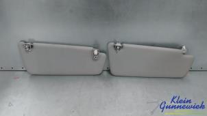 Gebruikte Zonneklep set Opel Corsa Prijs € 25,00 Margeregeling aangeboden door Klein Gunnewiek Autodemontage & Motorentechniek