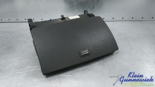 Gebruikte Display Interieur Mercedes C-Klasse Prijs € 50,00 Margeregeling aangeboden door Klein Gunnewiek Autodemontage & Motorentechniek