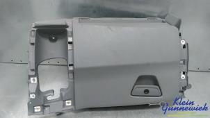 Gebruikte Handschoenenkastje Ford Transit Custom Prijs € 40,00 Margeregeling aangeboden door Klein Gunnewiek Autodemontage & Motorentechniek