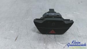 Gebruikte Schakelaar Ford Transit Custom Prijs € 15,00 Margeregeling aangeboden door Klein Gunnewiek Autodemontage & Motorentechniek