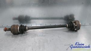 Gebruikte Steekas rechts-achter BMW 1-Serie Prijs € 30,00 Margeregeling aangeboden door Klein Gunnewiek Autodemontage & Motorentechniek