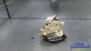 Gebruikte Slotmechaniek Portier 4Deurs rechts-voor Seat Altea Prijs € 45,00 Margeregeling aangeboden door Klein Gunnewiek Autodemontage & Motorentechniek