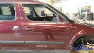 Gebruikte Deur 4Deurs rechts-voor Skoda Yeti Prijs € 375,00 Margeregeling aangeboden door Klein Gunnewiek Autodemontage & Motorentechniek