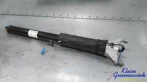 Gebruikte Schokdemper links-achter Mercedes A-Klasse Prijs € 125,00 Margeregeling aangeboden door Klein Gunnewiek Autodemontage & Motorentechniek