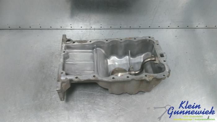 Carterpan van een Opel Meriva 2008