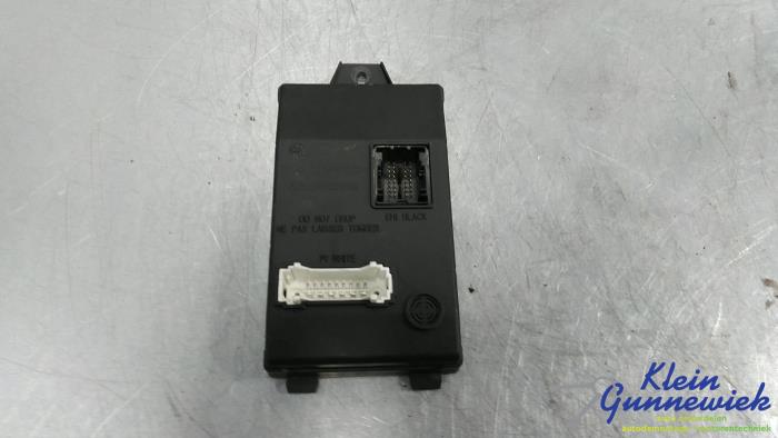 Gebruikte Module Bodycontrol Dacia Duster Prijs € 45,00 Margeregeling aangeboden door Klein Gunnewiek Autodemontage & Motorentechniek
