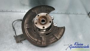 Gebruikte Fusee links-achter BMW 540 Prijs € 65,00 Margeregeling aangeboden door Klein Gunnewiek Autodemontage & Motorentechniek